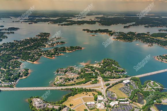 100-n-harbor-714