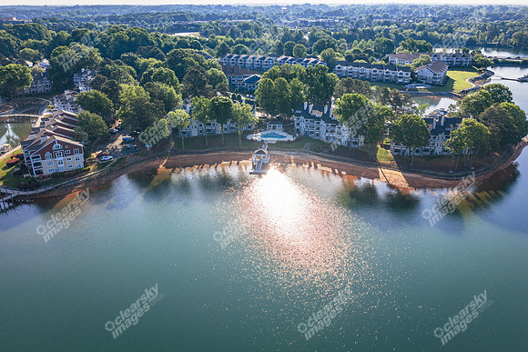 100-n-harbor-drn2052