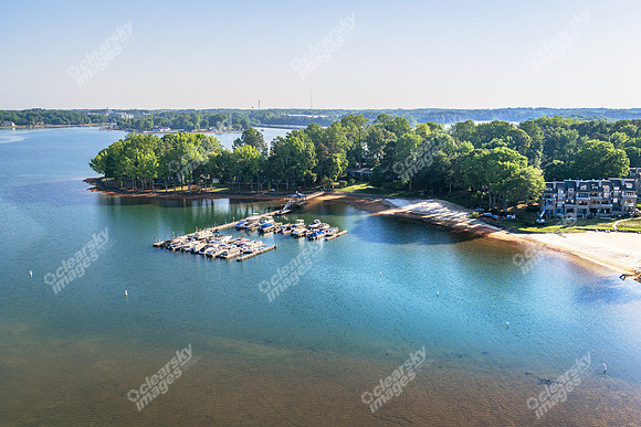 100-n-harbor-drn2061