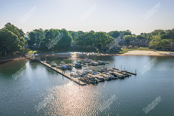 100-n-harbor-drn2071