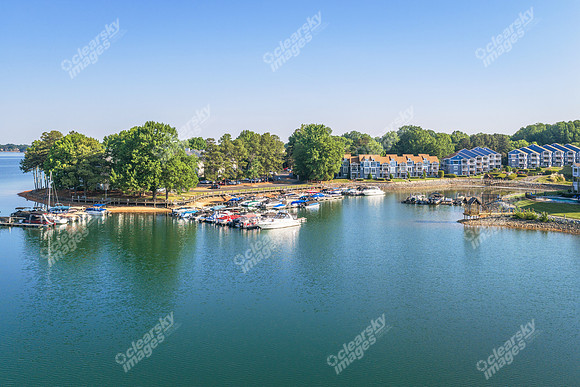 100-n-harbor-drn2115