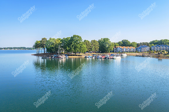 100-n-harbor-drn2118