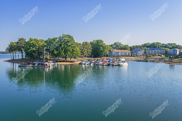 100-n-harbor-drn2119