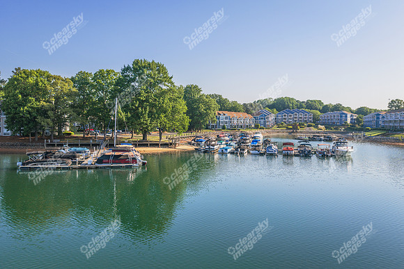 100-n-harbor-drn2124