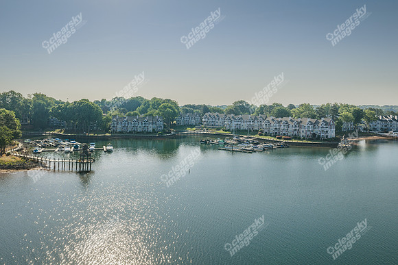 100-n-harbor-drn2137