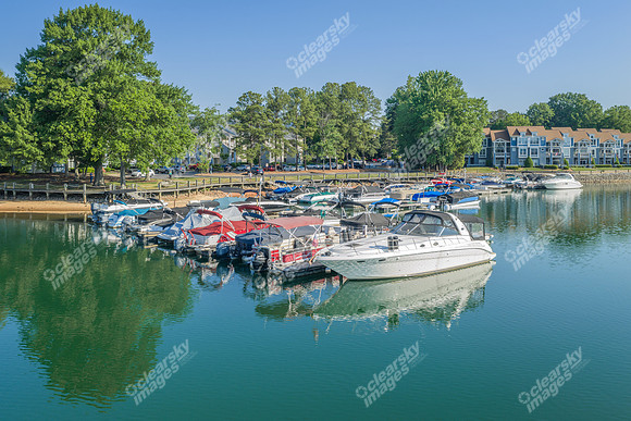 100-n-harbor-drn2138