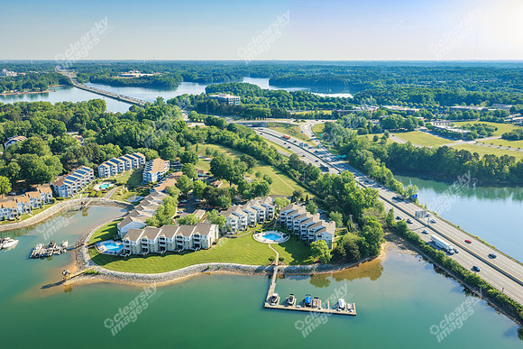 100-n-harbor-drn2147