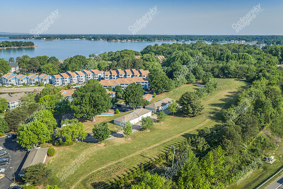 100-n-harbor-drn2177