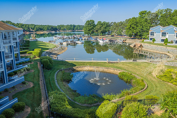 100-n-harbor-drn2190