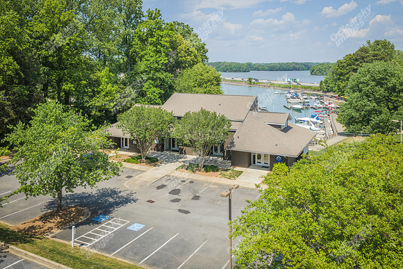 100-n-harbor-drn2207