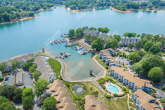 100-n-harbor-drn2252