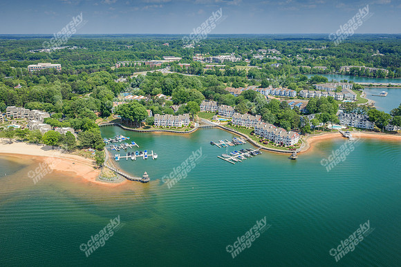 100-n-harbor-drn2289