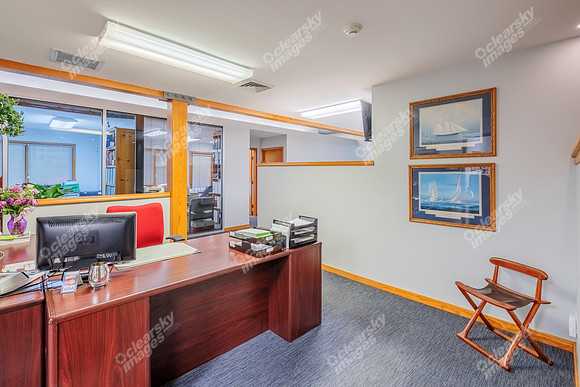 100-n-harbor-int2243