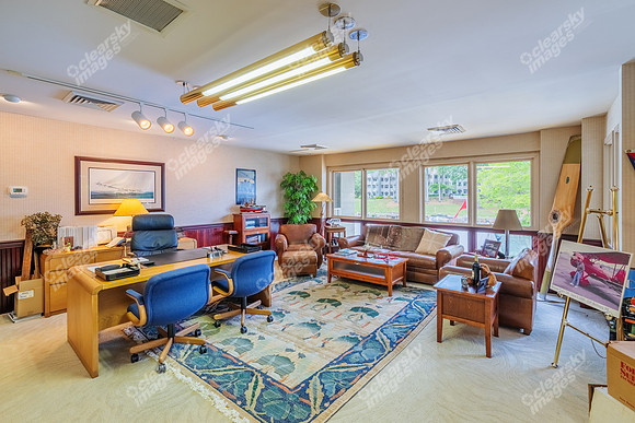 100-n-harbor-int2303