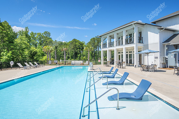 1050-old-gillard-ext5562