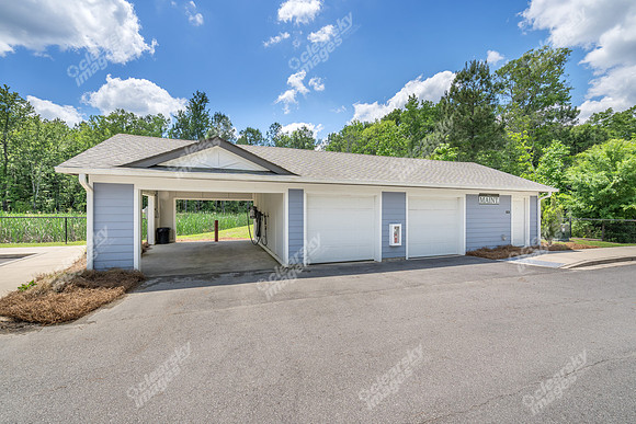 1050-old-gillard-ext5949