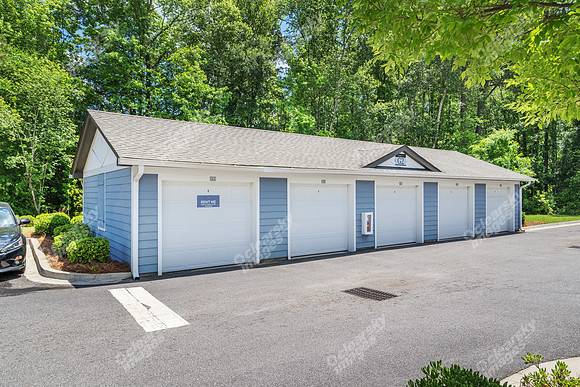1050-old-gillard-ext5922