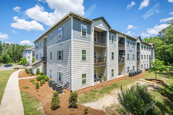 1050-old-gillard-ext6051