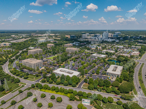14135-ballantyne-drn4493