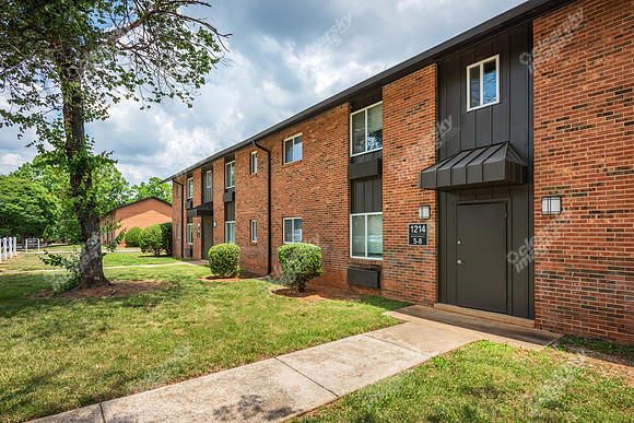 1227-pressley-ext9872