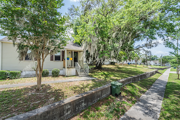 1519-lake-ext2539