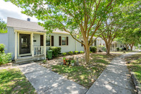 1519-lake-ext2590