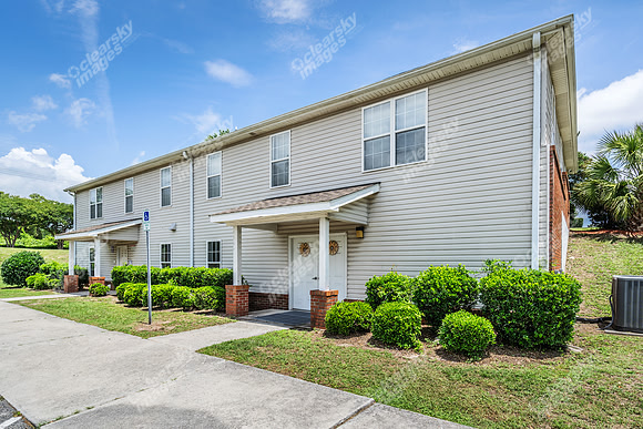 1519-lake-ext2611