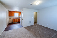 1519-lake-int3015