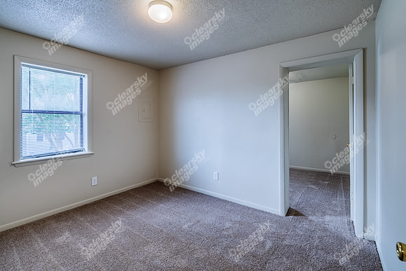 1519-lake-int2970