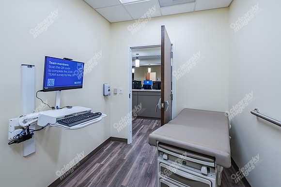 15825-ballantyne-int3698