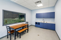 544-trade-center-int4729