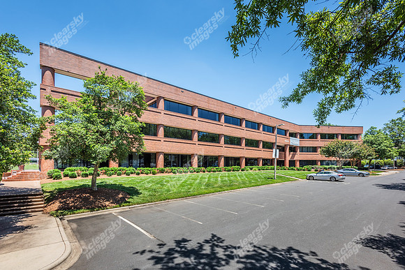 4824-parkway-ext0701