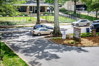 615-e-morehead-ext3674