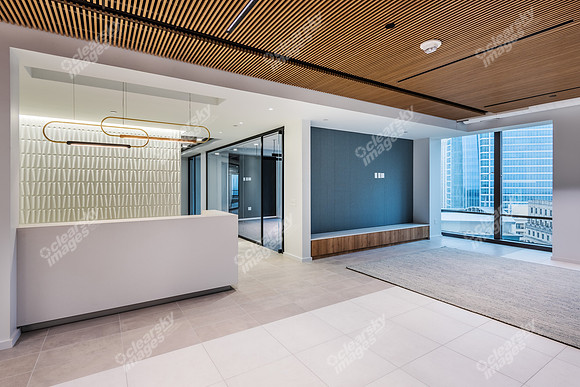 101-s-tryon-int2255