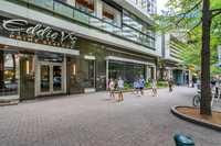101-s-tryon-ext1826