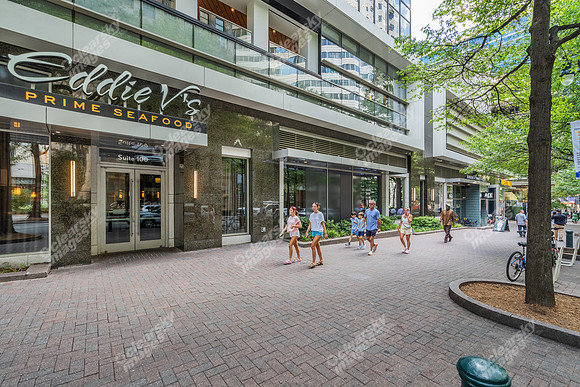 101-s-tryon-ext1826