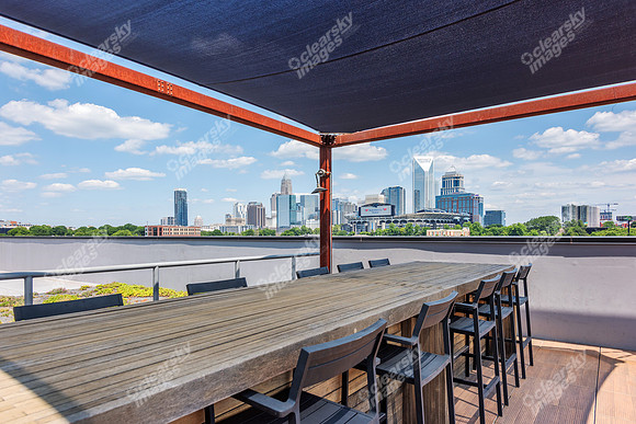 1213-w-morehead-ext2390