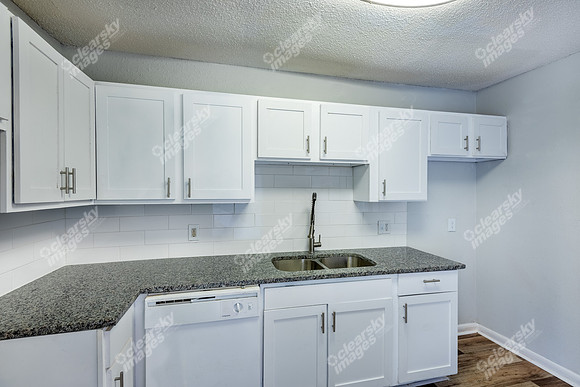 3611-ranch-int4764