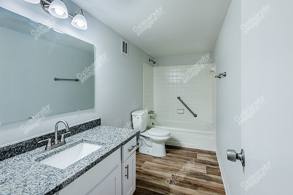 3611-ranch-int4834