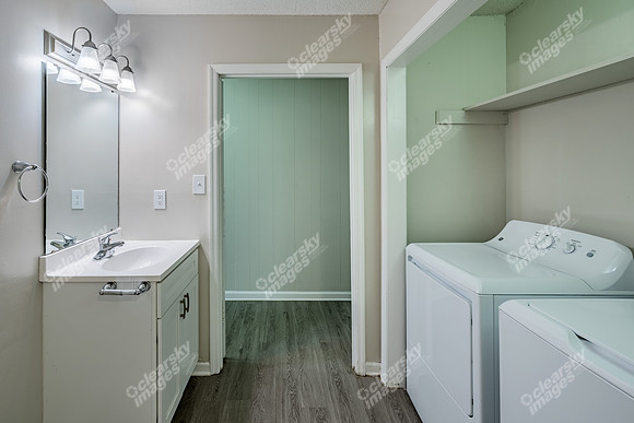 3646-cedar-int2914