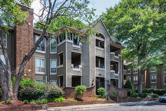 517-w-8th-ext3438