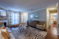 517-w-8th-int3329