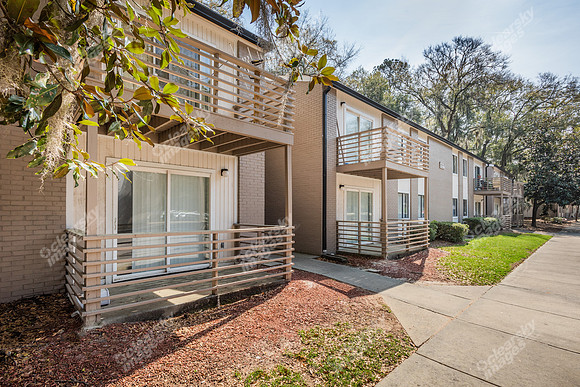 2208-southside-ext5999