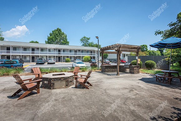 900-brookwood-ext3474