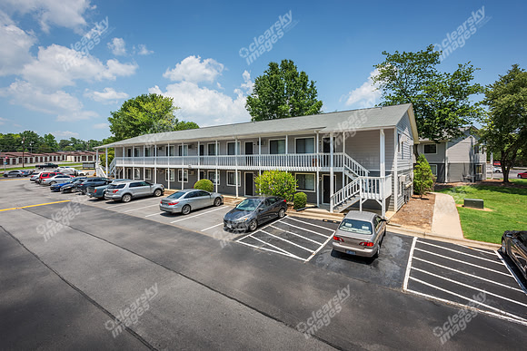 900-brookwood-ext3483