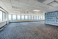 200-s-tryon-int3840