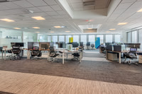 200-s-tryon-int3910