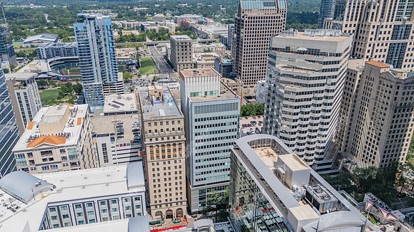 200-s-tryon-drn0002