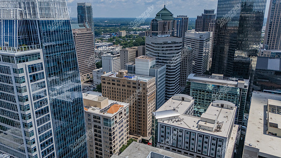 200-s-tryon-drn0004