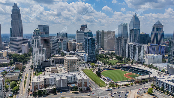 200-s-tryon-drn0011